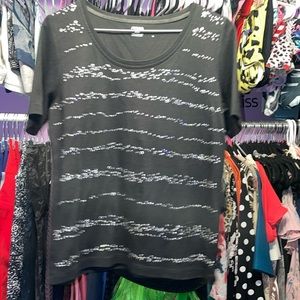 Alia ladies Petites black tshirt size SP design on front silver lines across